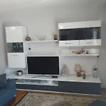 Nives * Smokvica (Korcula)
