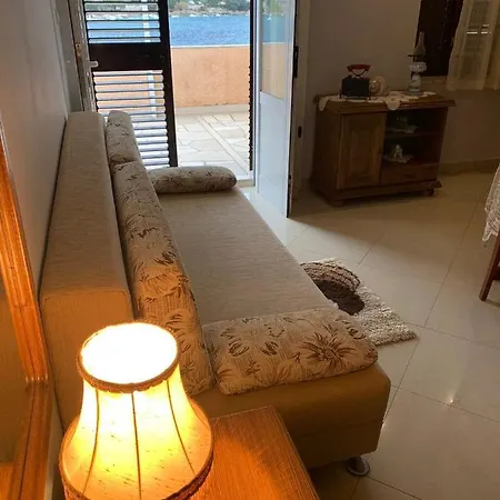 Nives Apartmán Smokvica (Korcula)