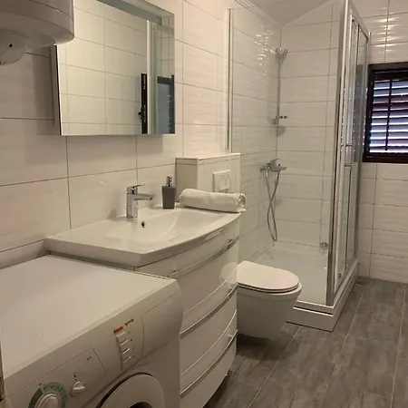 Nives Apartmán Smokvica (Korcula)