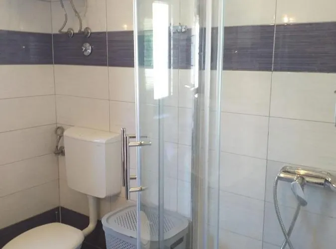 Nives * Smokvica (Korcula)